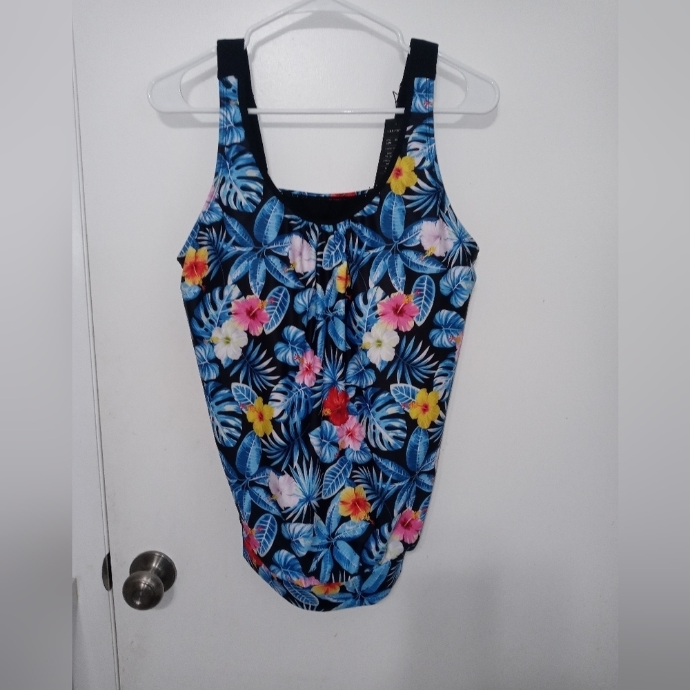 Bikinx Tropical Floral Hawaiian Style Tankini Built in padded bra XXL